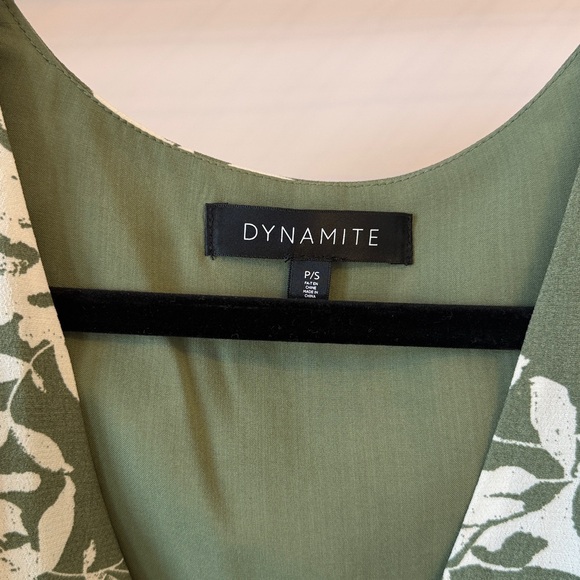 Dynamite dress - Picture 2 of 4
